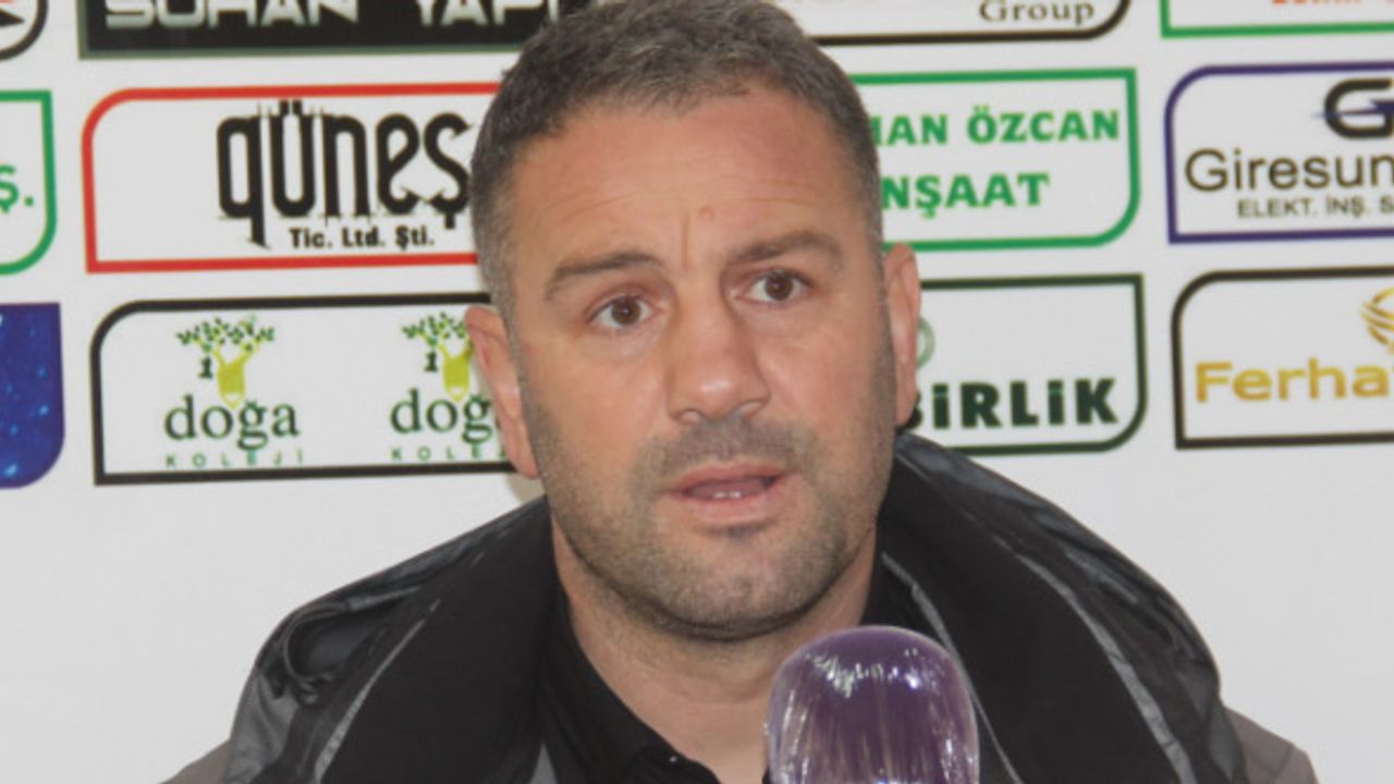 Eskişehirspor Teknik Direktörü İlhan Var'dan açıklamalar
