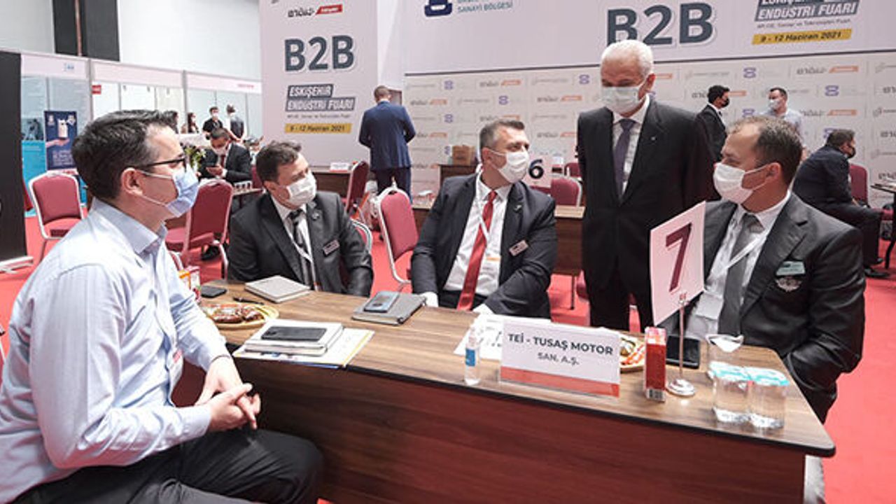 Fuarda ikili iş görüşmeleri başladı