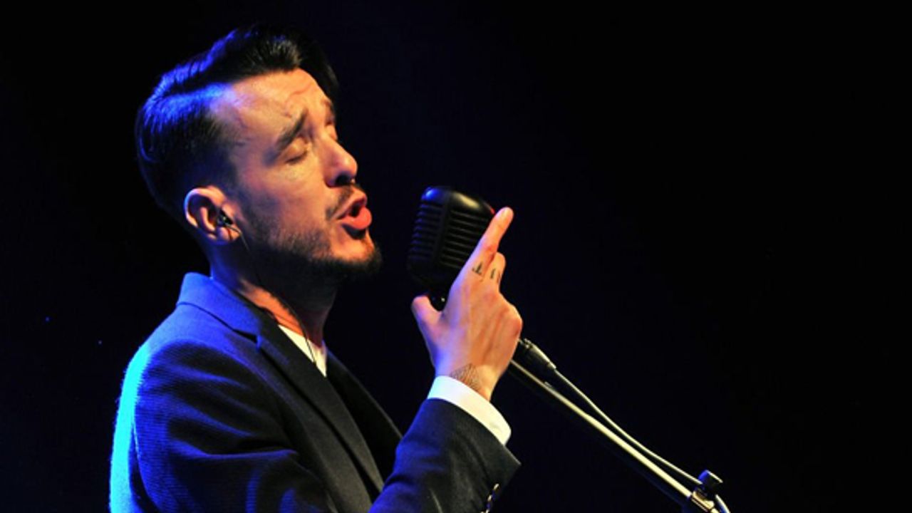 Cem Adrian Eskişehir'e geliyor