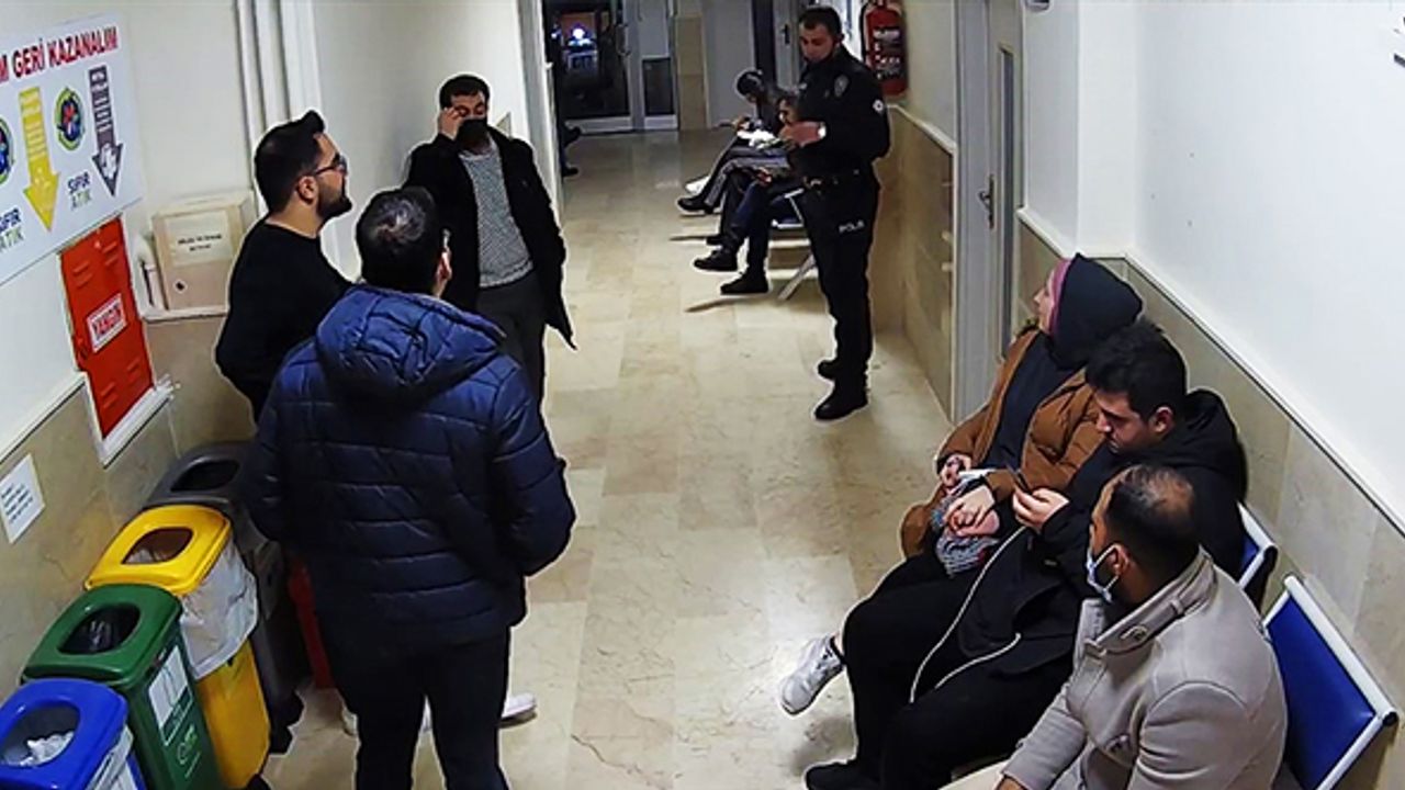 Eskişehir'den yola çıkan otobüs Sivas'ta arızalandı... Yolcular emniyete sığındı