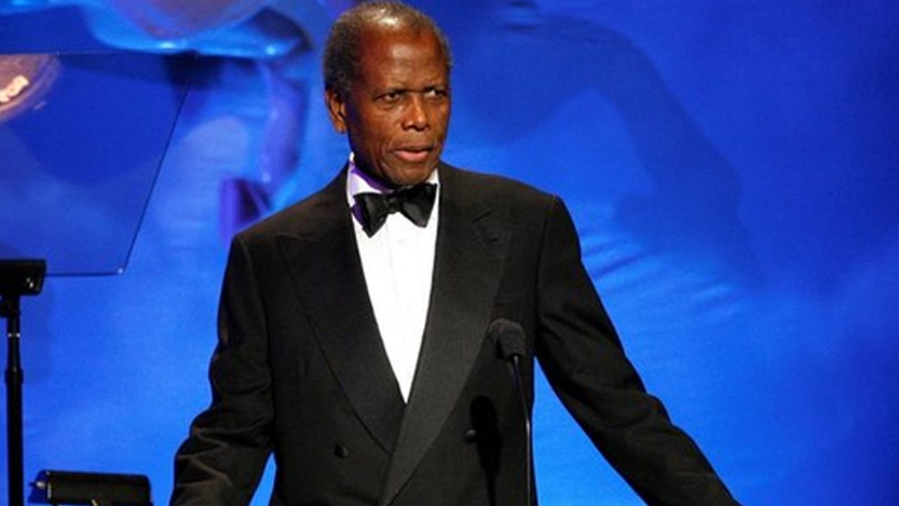 Oscar'lı oyuncu Sidney Poitier hayatını kaybetti