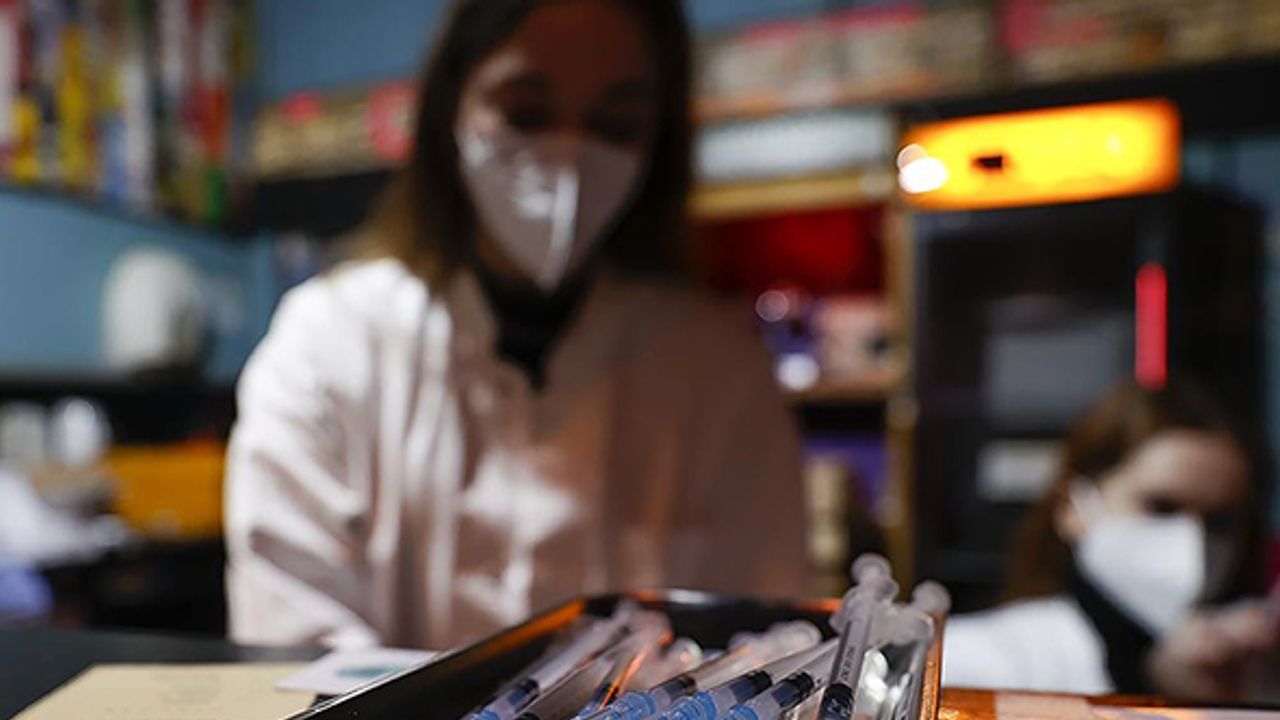 Almanya’da milyonlarca Kovid-19 aşısının son kullanma tarihi yakında geçecek