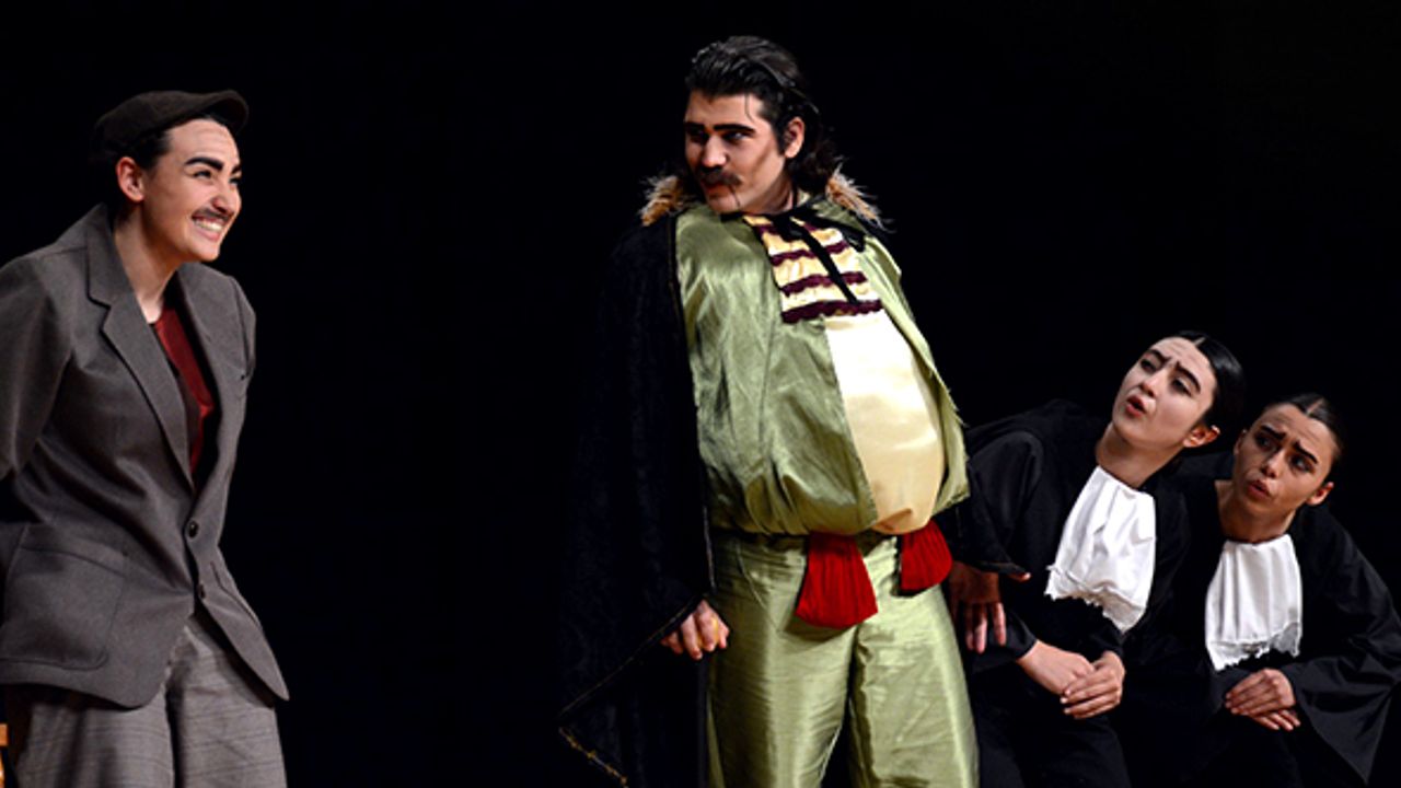 Anadolu Üniversitesi'nde tiyatro günleri başladı