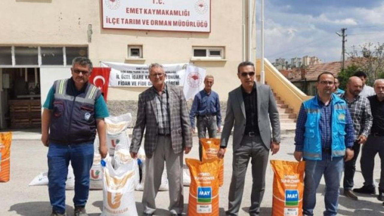 Kütahya'da çiftçilere yüzde 75 hibeli tohum