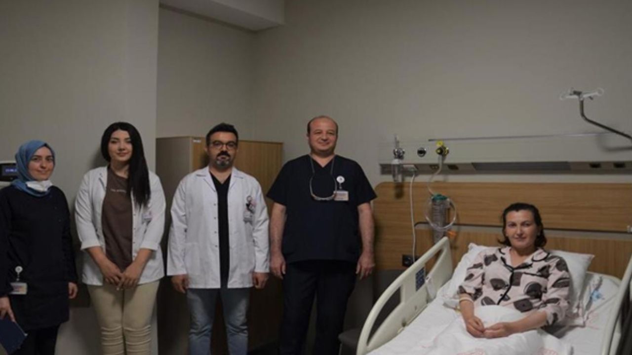 Bakan Koca duyurdu: Dünyada sayılı, Türkiye'de ilk