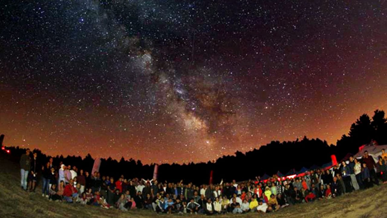 Balıkesir'de Gökyüzü Gözlem Şenliği başladı