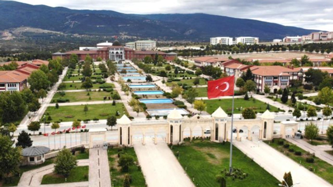Kütahya Dumlupınar Üniversitesi yeni eğitim-öğretim sezonuna hazır