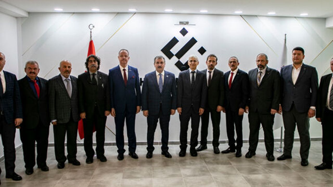 Destici'den ESTÜ Rektörü Özcan'a ziyaret