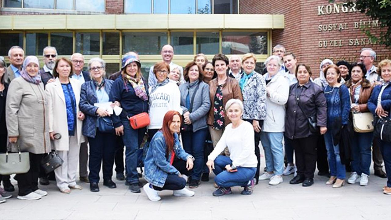 Tazelenme Üniversitesi'nden yeni öğrencilerine ilk tanıtım