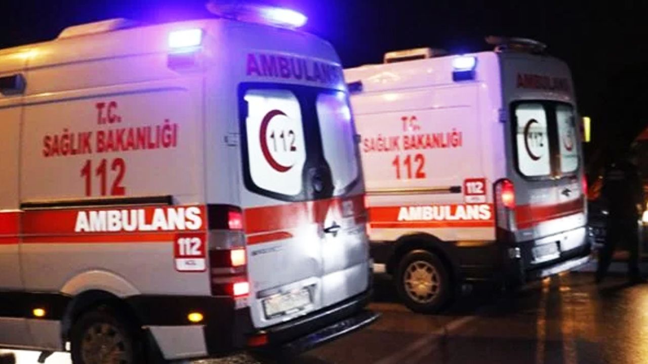 Yozgat'ta cenazeye giden araç devrildi: 25 kişi yaralandı