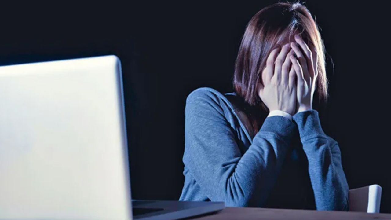 Dijitalleşmeyle gelen yeni nesil tehlike: "Siber zorbalık"