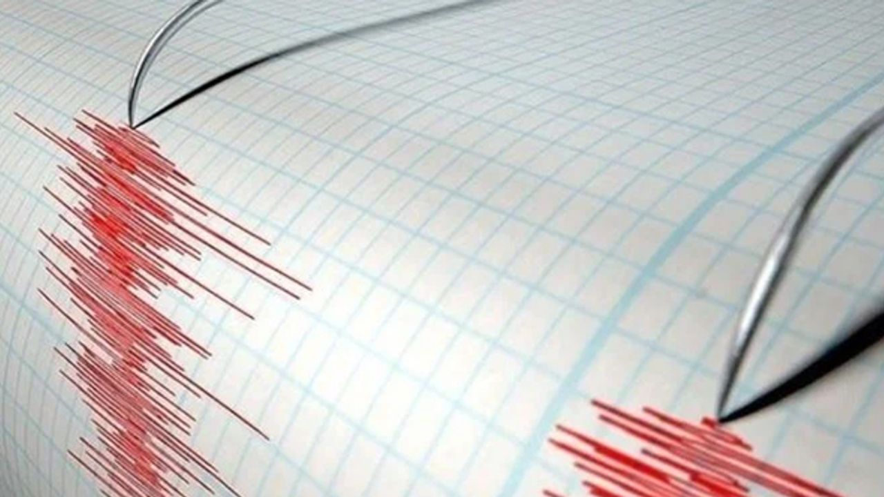 Ege'de 4,7 ve 5 büyüklüğünde 2 deprem