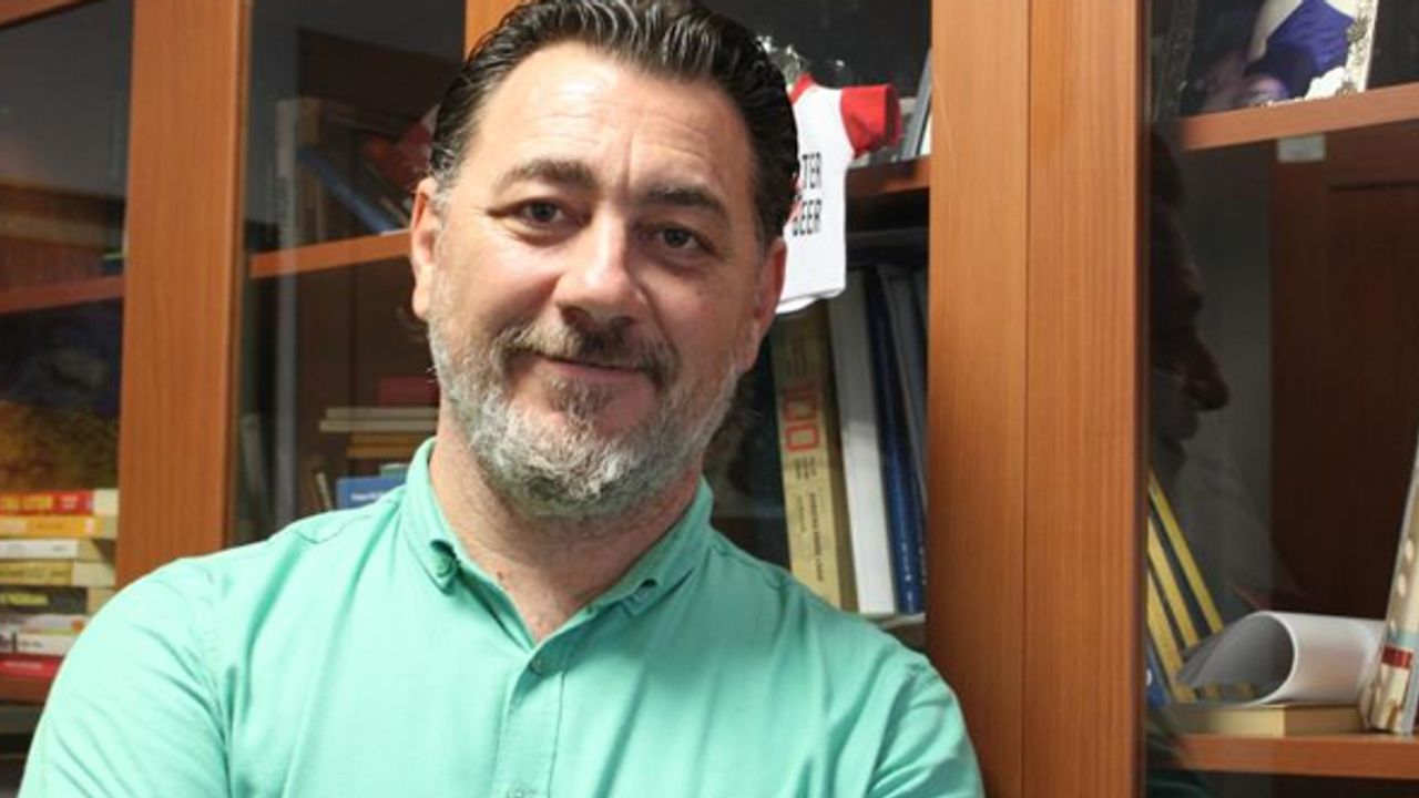 Dr. Levent Özçolak: "Reklam sektöründe sosyal medyanın etkisi çok"