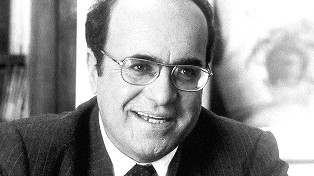 Bir keskin kalem, bir kırık gözlük... Uğur Mumcu suikastının üzerinden 30 yıl geçti