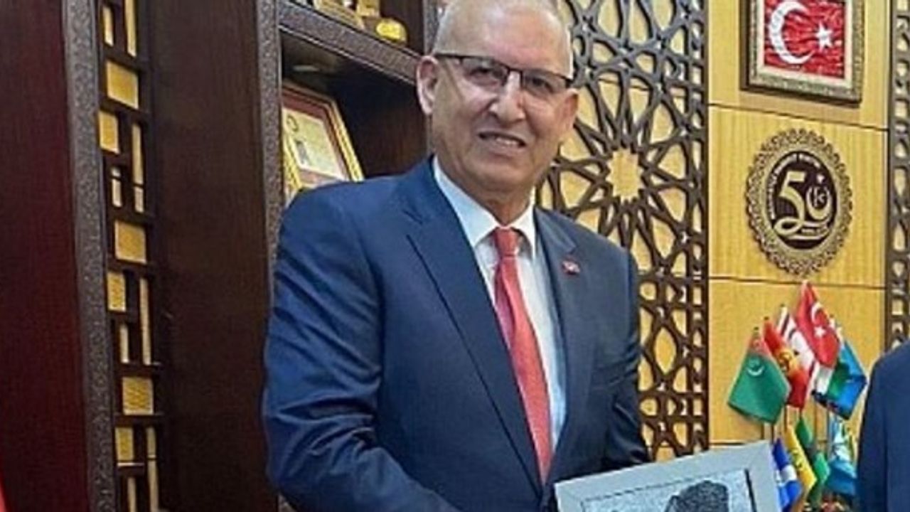 Afyonkarahisar'da MHP'li belediye başkanı hayatını kaybetti