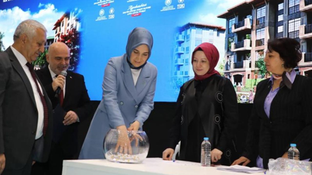 Afyonkarahisar’da TOKİ sevinci... Kura çekimleri başladı