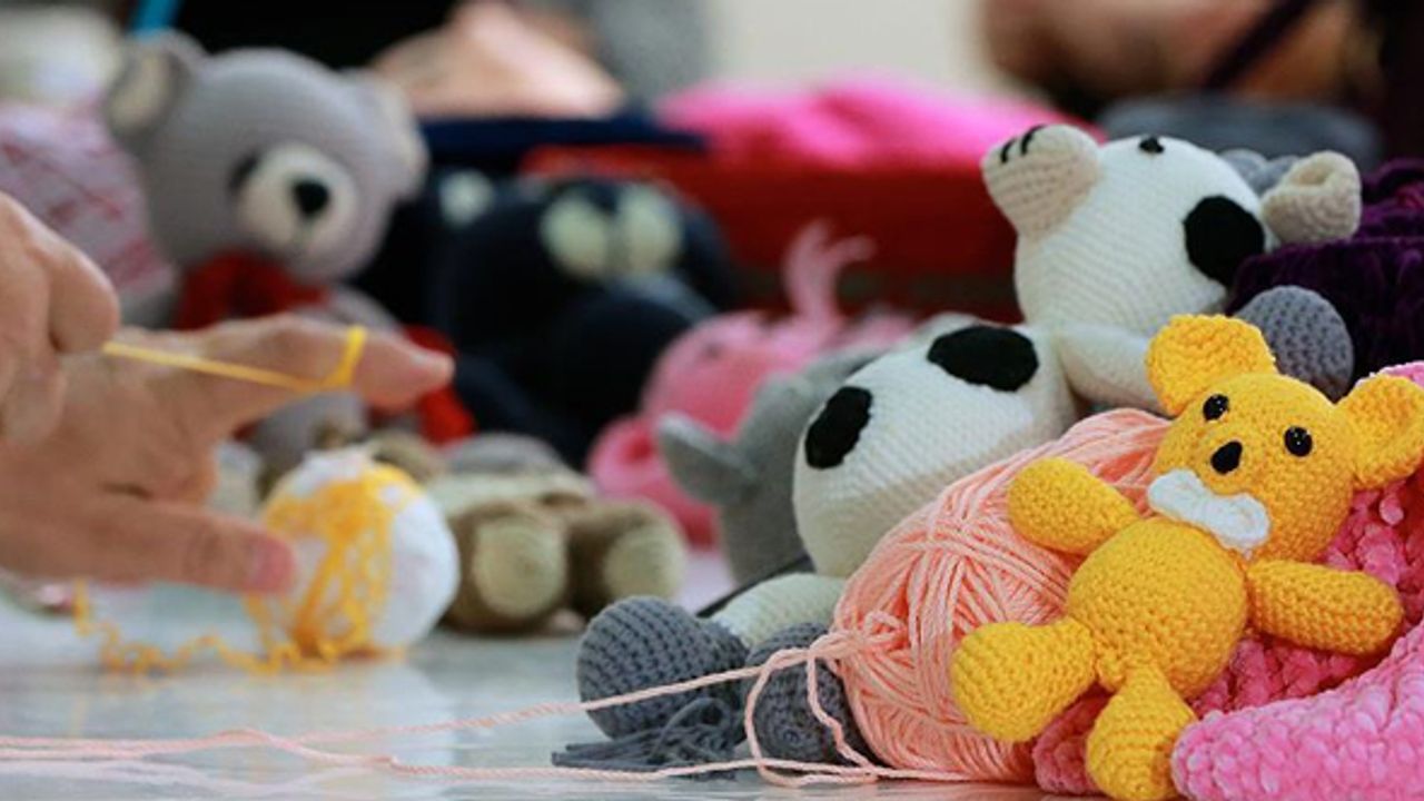 Anadolu Üniversitesi'nden "1 Oyuncak 1 Mutluluk" yardım kampanyası