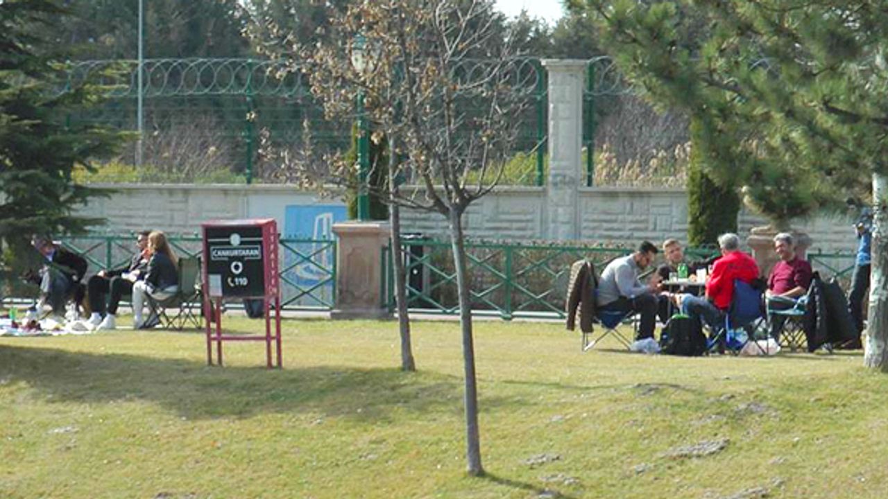 Eskişehir baharın ilk gününe yüksek sıcaklıkla merhaba dedi