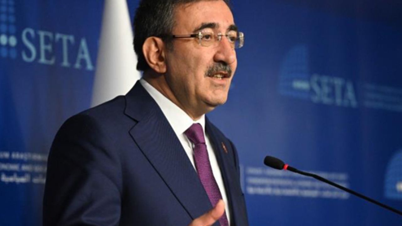 Cumhurbaşkanı Yardımcısı Yılmaz: 15 Temmuz'u unutmayacağız... FETÖ gibi örgütleri kaynağında kurutmaya devam