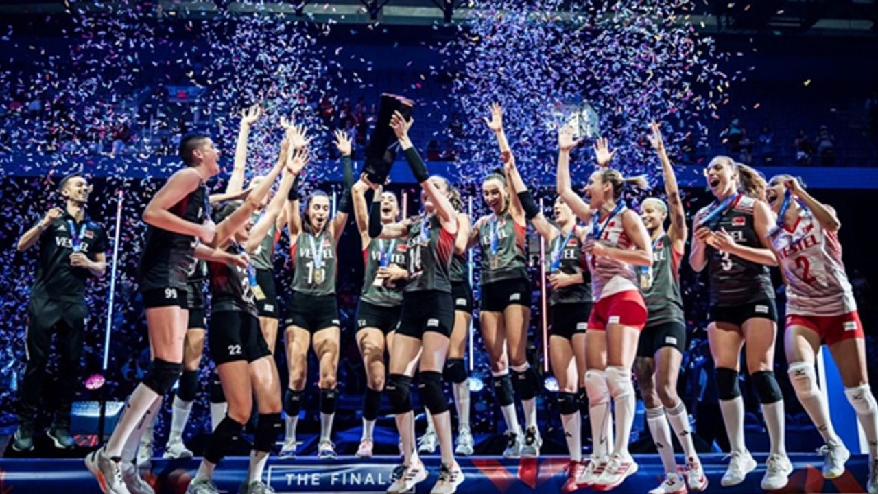 Milletler Ligi'nde şampiyon Filenin Sultanları!