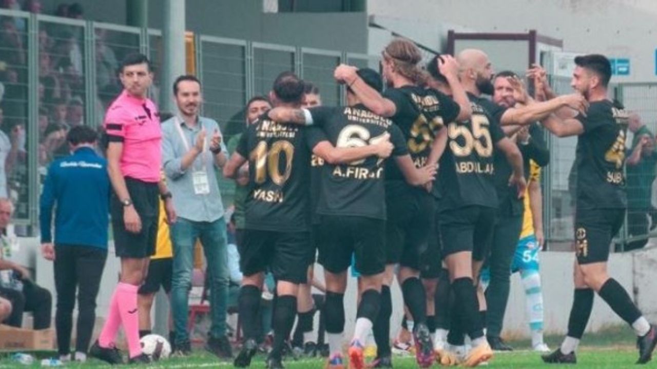 Anadolu Üniversitesi TFF 3. Lig'e galibiyetle başladı