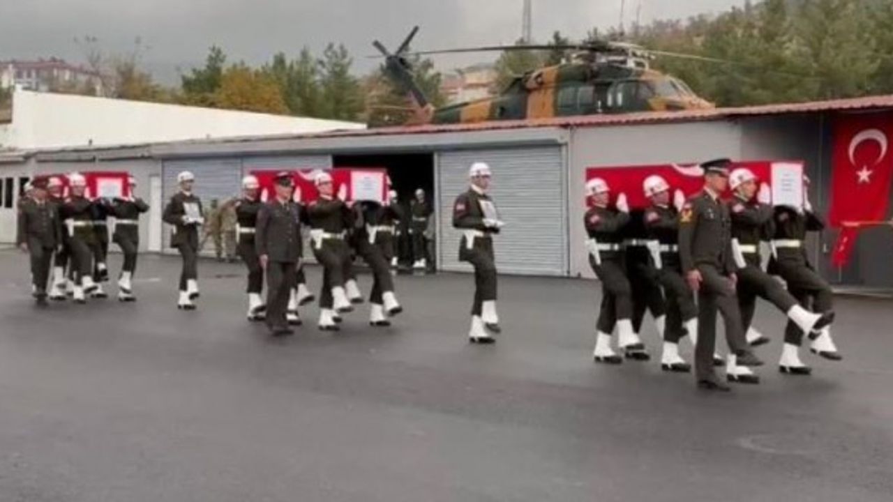 Şehitlerimizi uğurluyoruz! Cenazeleri törenle memleketlerine uğurlandı