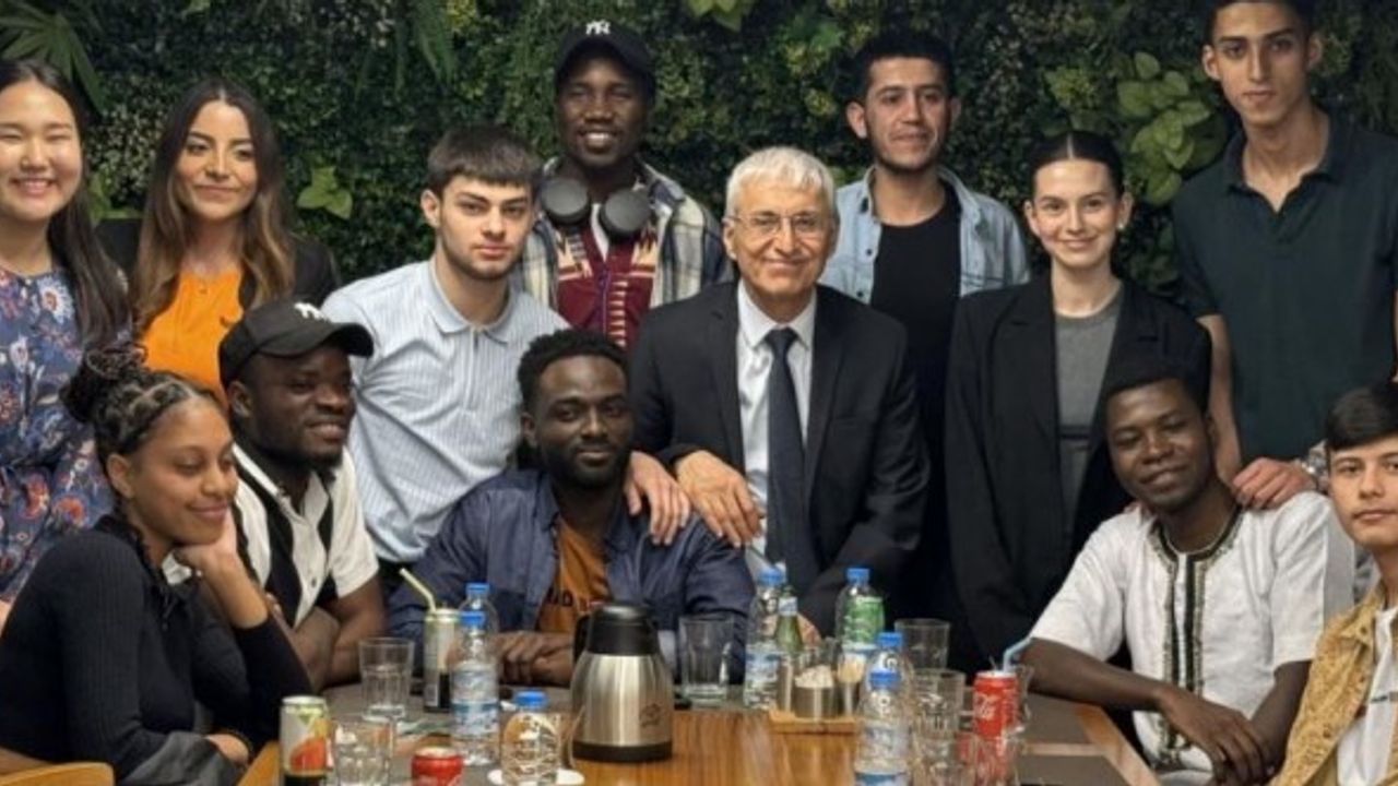 Eskişehir'de yabancı öğrencilerle iftar buluşması
