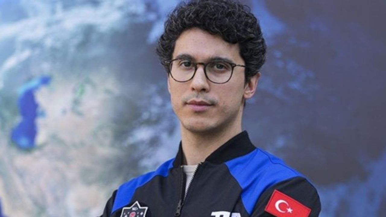Türkiye'nin ikinci astronotu Atasever: Uçuşta Türk bayrağının yanında Azerbaycan bayrağı da göğsümde olacak