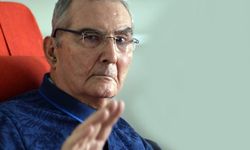 Deniz Baykal hayatını kaybetti