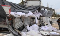 Afyonkarahisar’da TIR kazası!