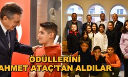 Ödüllerini Ahmet Ataç'tan aldılar