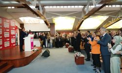 “Gençler siyasete katılmalı”