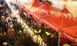 "Yeni Yıl Pazarı"na ziyaretçi akını