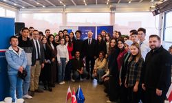 Gençler Avrupa gündemini Büyükelçilere soruyor