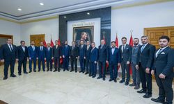 MÜSİAD Heyeti Vali Yılmaz'ı ziyaret etti