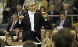 Eskişehir’de Uluslararası Gürer Aykal Orkestra Şefliği Yarışması