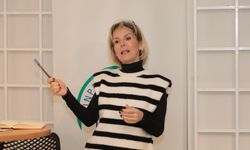 Neslihan Uzer, konservatuvar öğrencileriyle deneyimlerini paylaştı