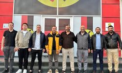 Eskişehirspor’a "Kayra Otomotiv"den Şampiyonluk Desteği