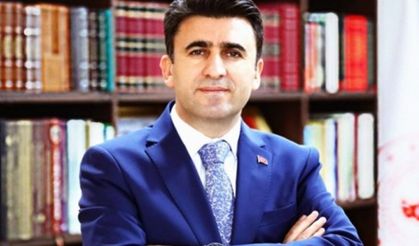 Şefik Aygöl kimdir?