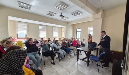 Kadınlar haklarını öğreniyor