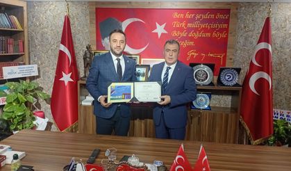 MÜSİAD Eskişehir'den Ayhan Sezer'e Hayırlı Olsun Ziyareti
