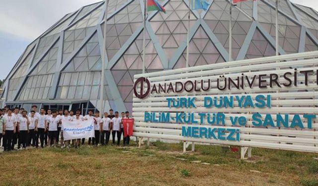 “AnadoluyuzBiz” projesiyle Eskişehir'i doyasıya gezdiler