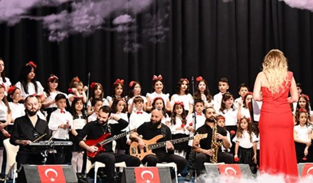 Tepebaşı Belediyesi İki Elin Sesi Var Çocuk Korosu yeni koristlerini arıyor