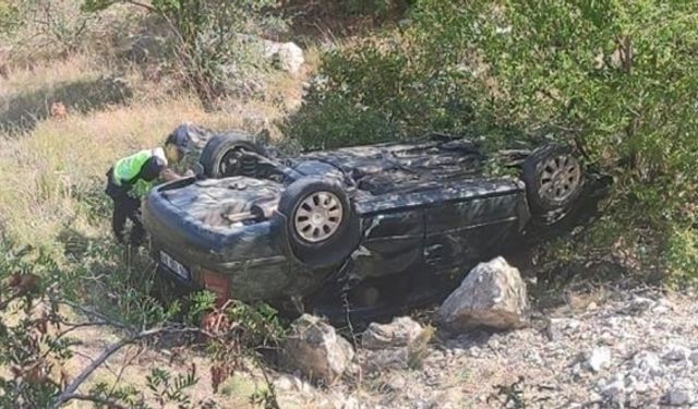 Afyonkarahisar'da kaza! 2'si çocuk 4 yaralı