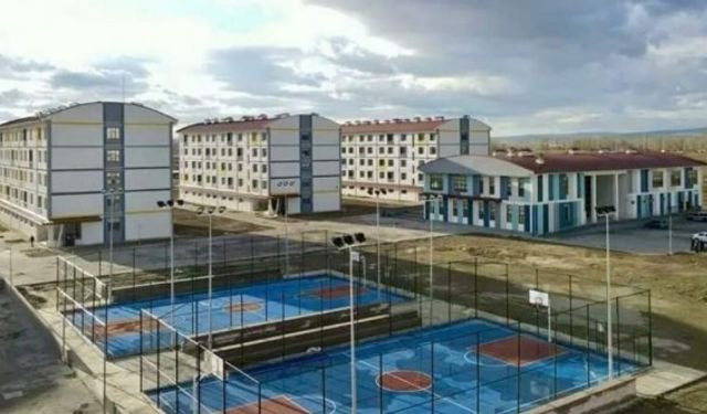 Eskişehir Hızır Bey KYK Öğrenci Yurdu nerede? Hızır Bey Öğrenci Yurdu iletişim bilgileri