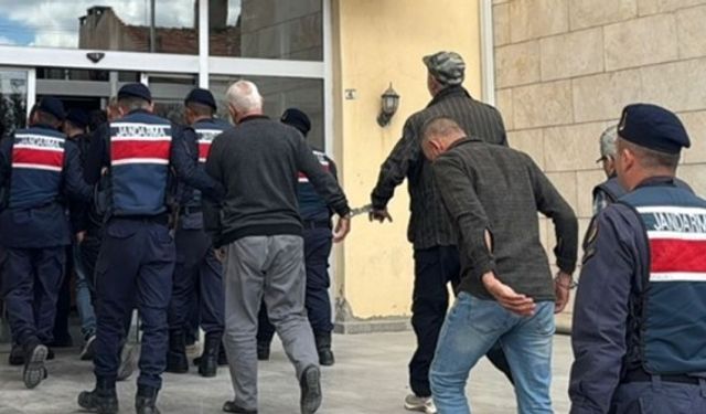 Kütahya'da suçüstü yakalandılar! 8 şüpheliden 2'si tutuklandı
