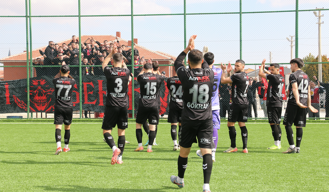Eskişehirspor liderlik koltuğuna oturdu