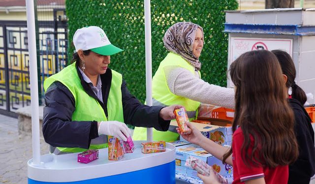 Beslenme desteği devam ediyor