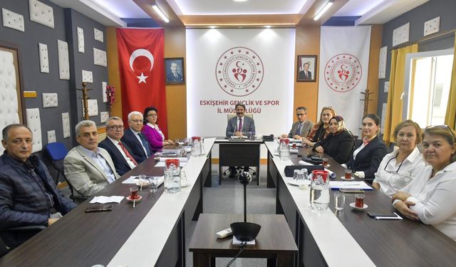 Gençlik ve Spor İl Müdürü Hasan Kalın, Yurt Müdürleriyle Bir Araya Geldi