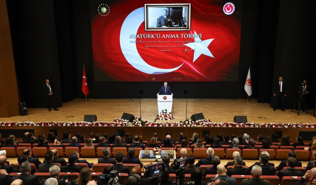 TBMM Başkanı Kurtulmuş, Atatürk’ü Anma Töreni’ne Katıldı